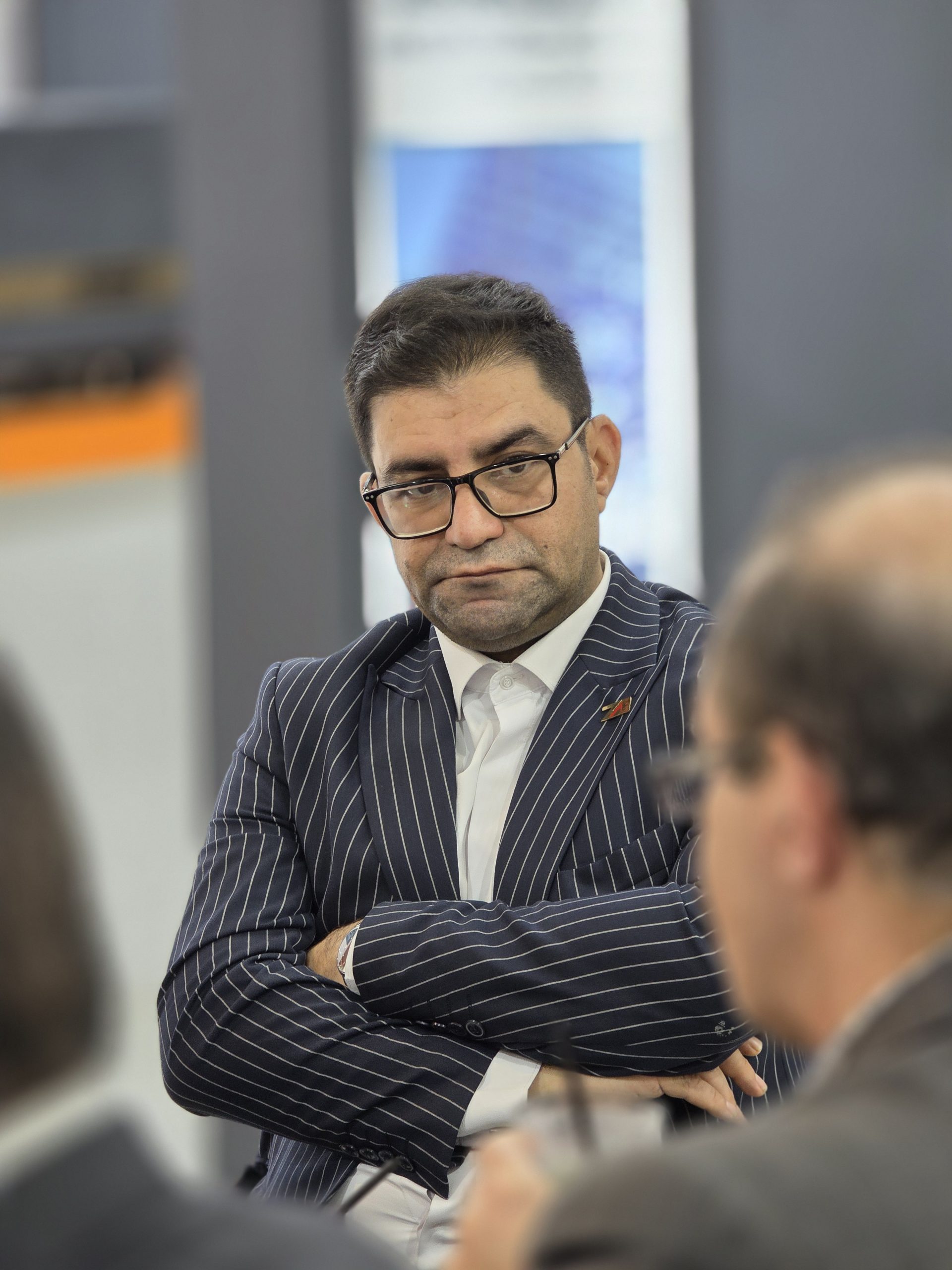 مهمانان حاضر در نمایشگاه فولاد 404 کیش - غرفه فولاد زاگرس اندیمشک