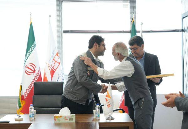 تقدیر از صلحی 2