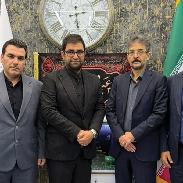 بازدید-مهندس-روانبخش-از-شرکت-فولاد-زاگرس